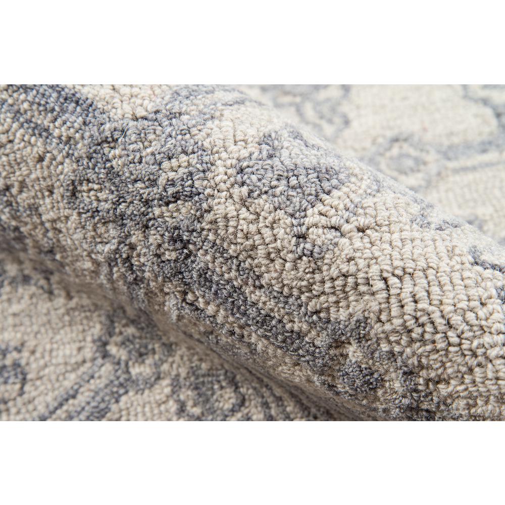 Traditional Rectangle Area Rug, Grey, 3'6" X 5'6". Picture 4