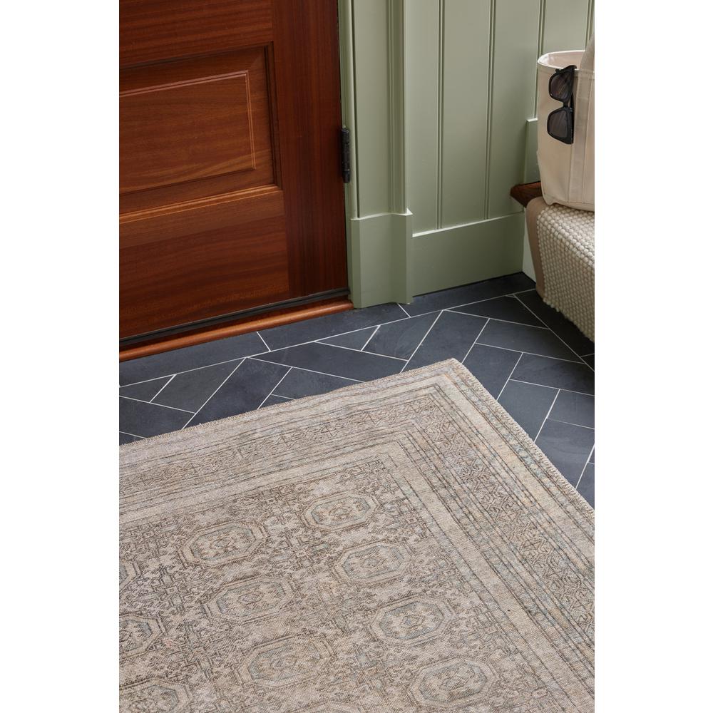 Traditional Runner Area Rug, Green, 2'3" X 7'6" Runner. Picture 11