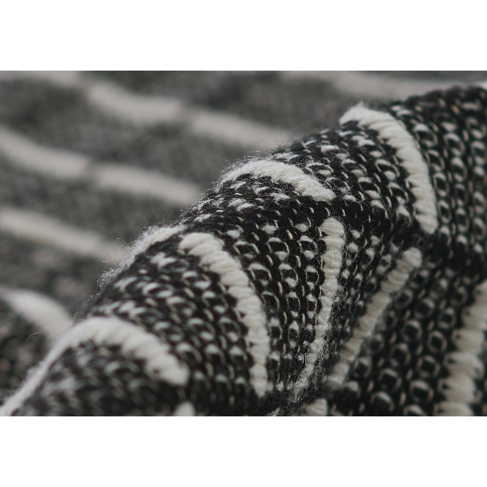 Contemporary Runner Area Rug, Black, 2'3" X 8' Runner. Picture 4