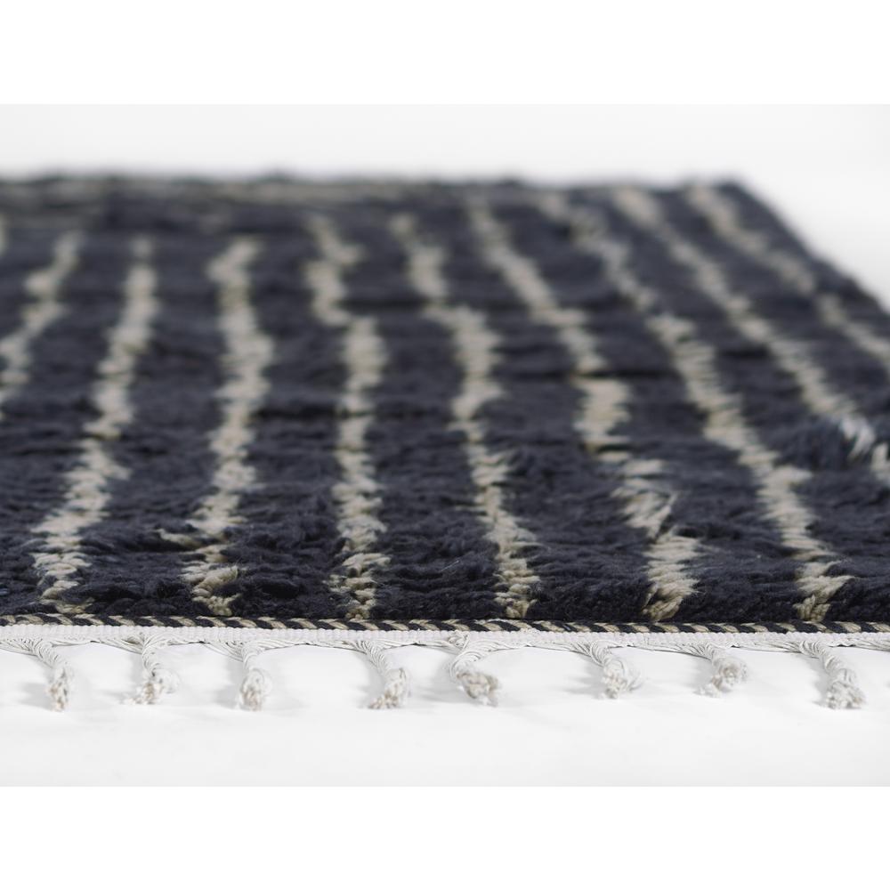Contemporary Runner Area Rug, Navy, 2'6" X 8' Runner. Picture 6