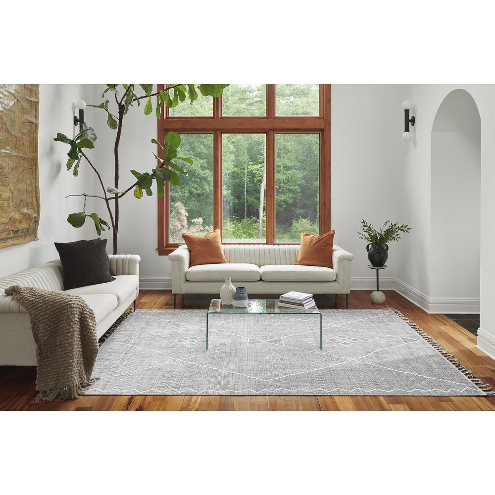 Contemporary Rectangle Area Rug, Grey, 7'10" X 10'2". Picture 10