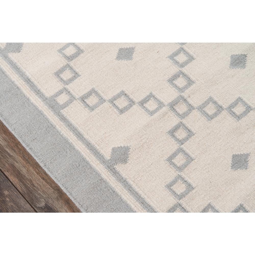 Contemporary Rectangle Area Rug, Grey, 3'6" X 5'6". Picture 3