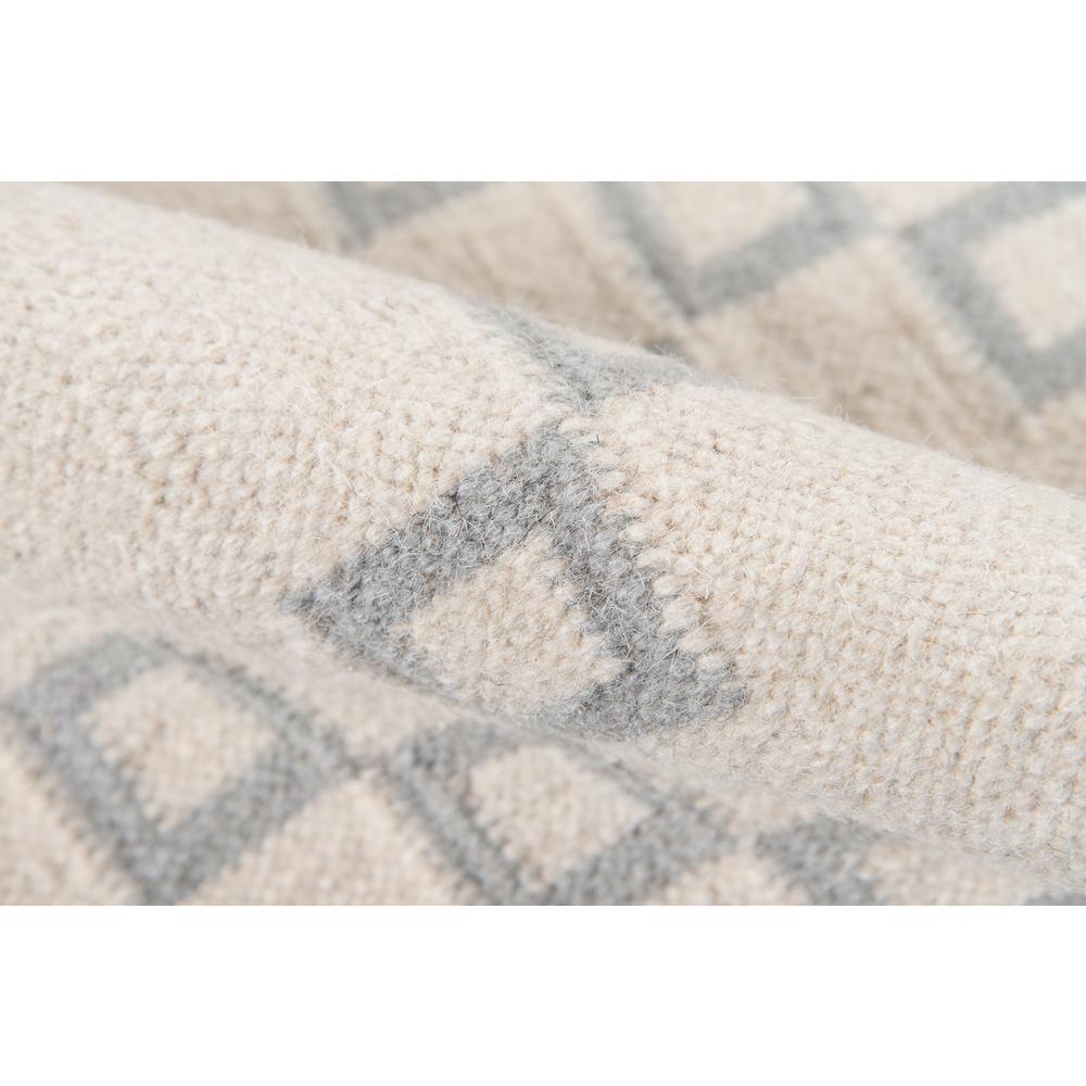 Contemporary Rectangle Area Rug, Grey, 3'6" X 5'6". Picture 4