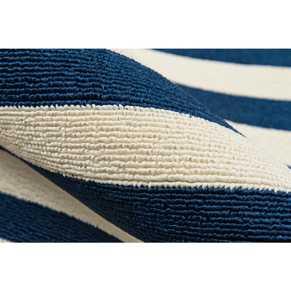 Contemporary Rectangle Area Rug, Navy, 3'11" X 5'7". Picture 4