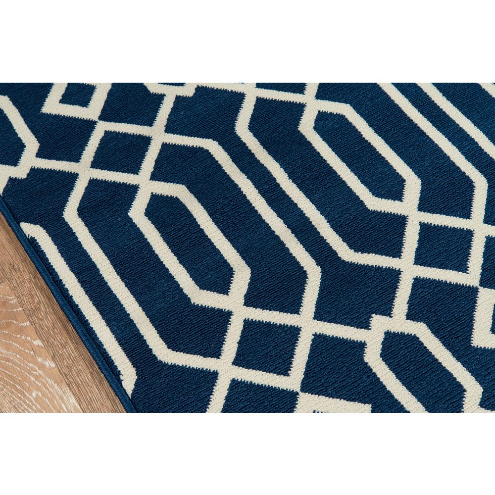 Contemporary Rectangle Area Rug, Navy, 3'11" X 5'7". Picture 3