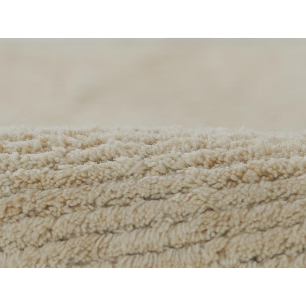 Transitional Rectangle Area Rug, Ivory, 8' X 10'. Picture 4