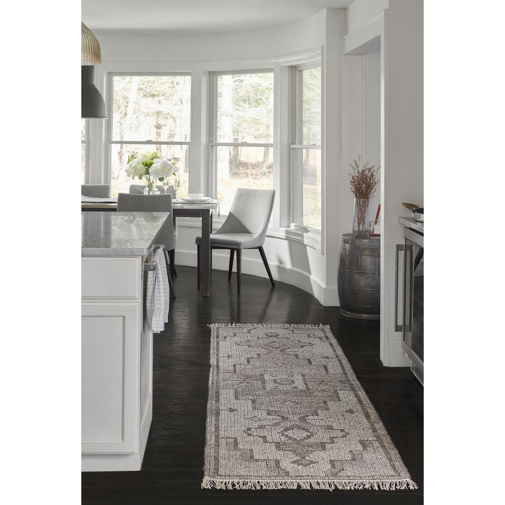 Traditional Rectangle Area Rug, Natural, 3'6" X 5'6". Picture 12