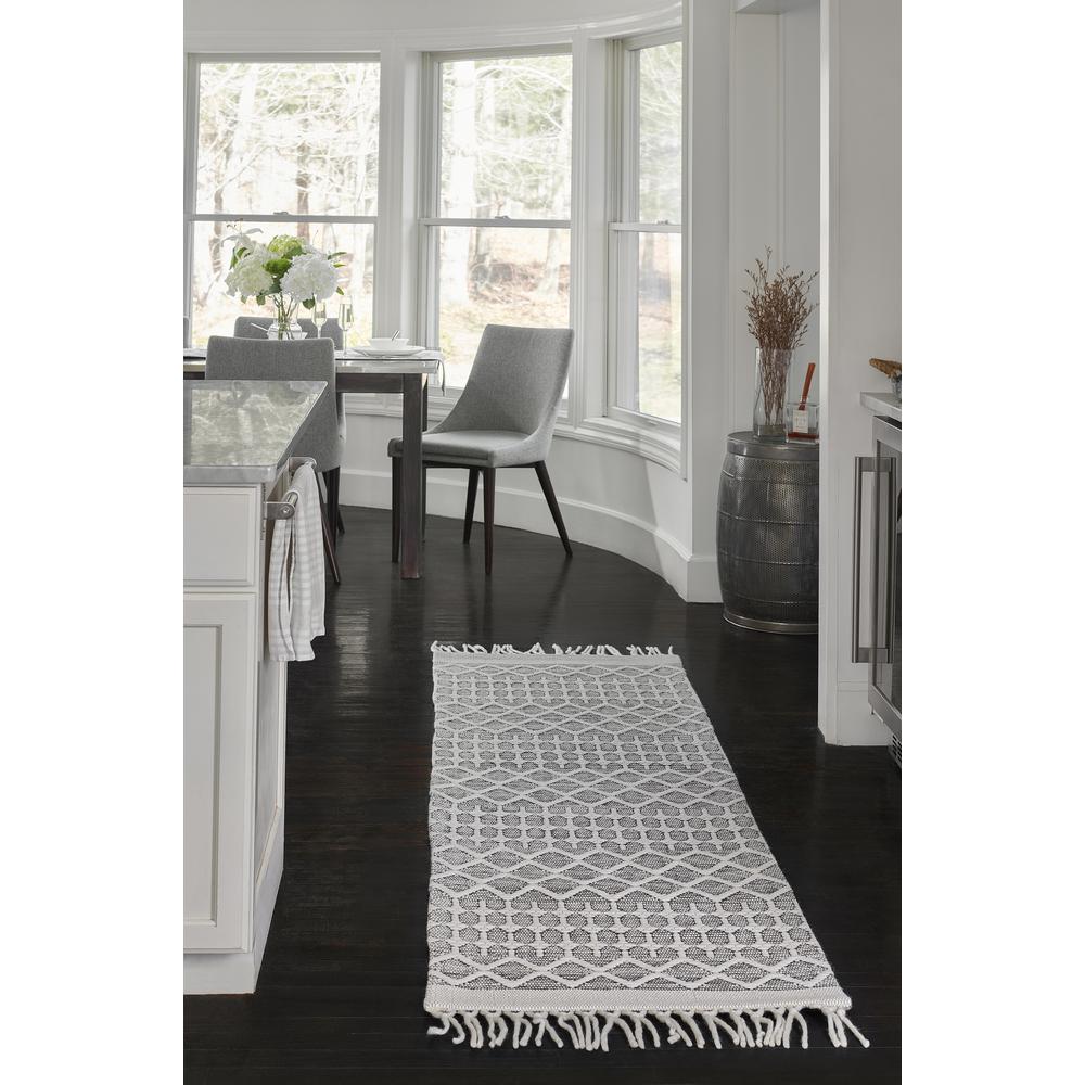 Contemporary Rectangle Area Rug, Black, 5' X 8'. Picture 11