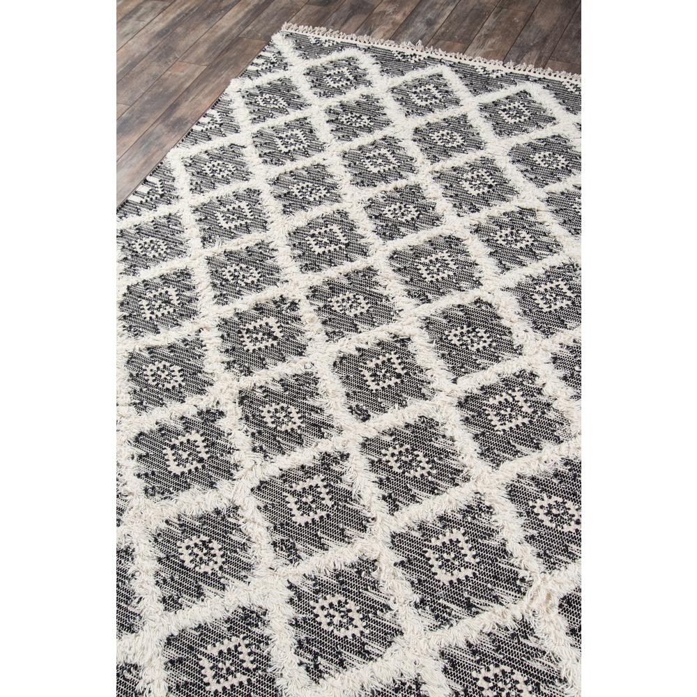Contemporary Rectangle Area Rug, Black, 5' X 7'. Picture 2