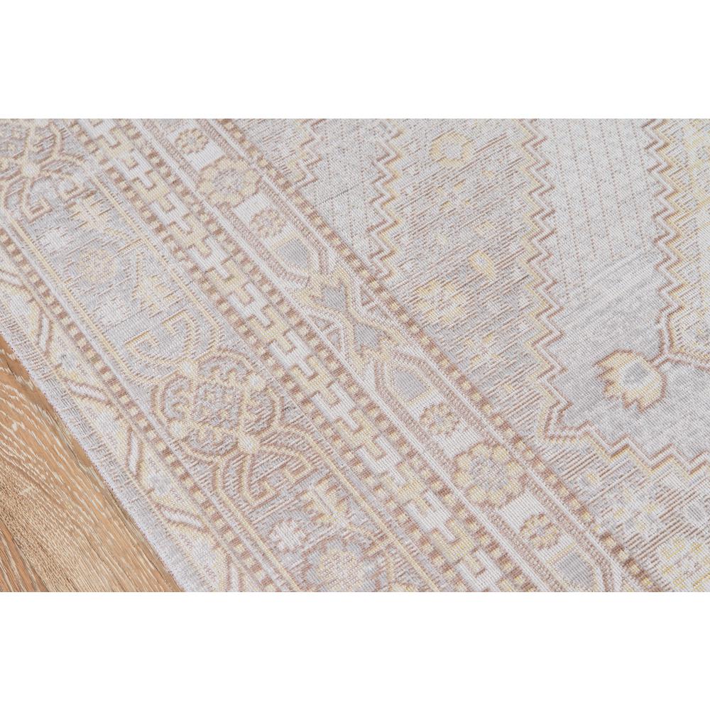 Traditional Rectangle Area Rug, Grey, 5'3" X 7'3". Picture 3