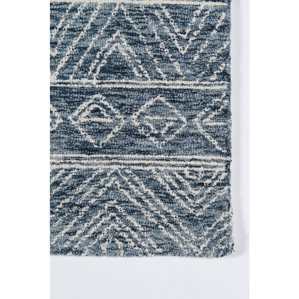 Contemporary Rectangle Area Rug, Denim, 5' X 8'. Picture 3