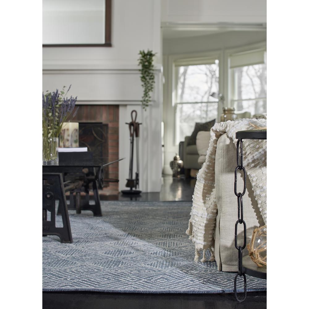 Contemporary Rectangle Area Rug, Denim, 5' X 8'. Picture 9