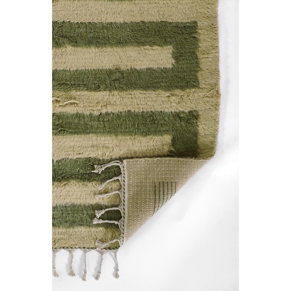 Contemporary Rectangle Area Rug, Green, 5' X 8'. Picture 3