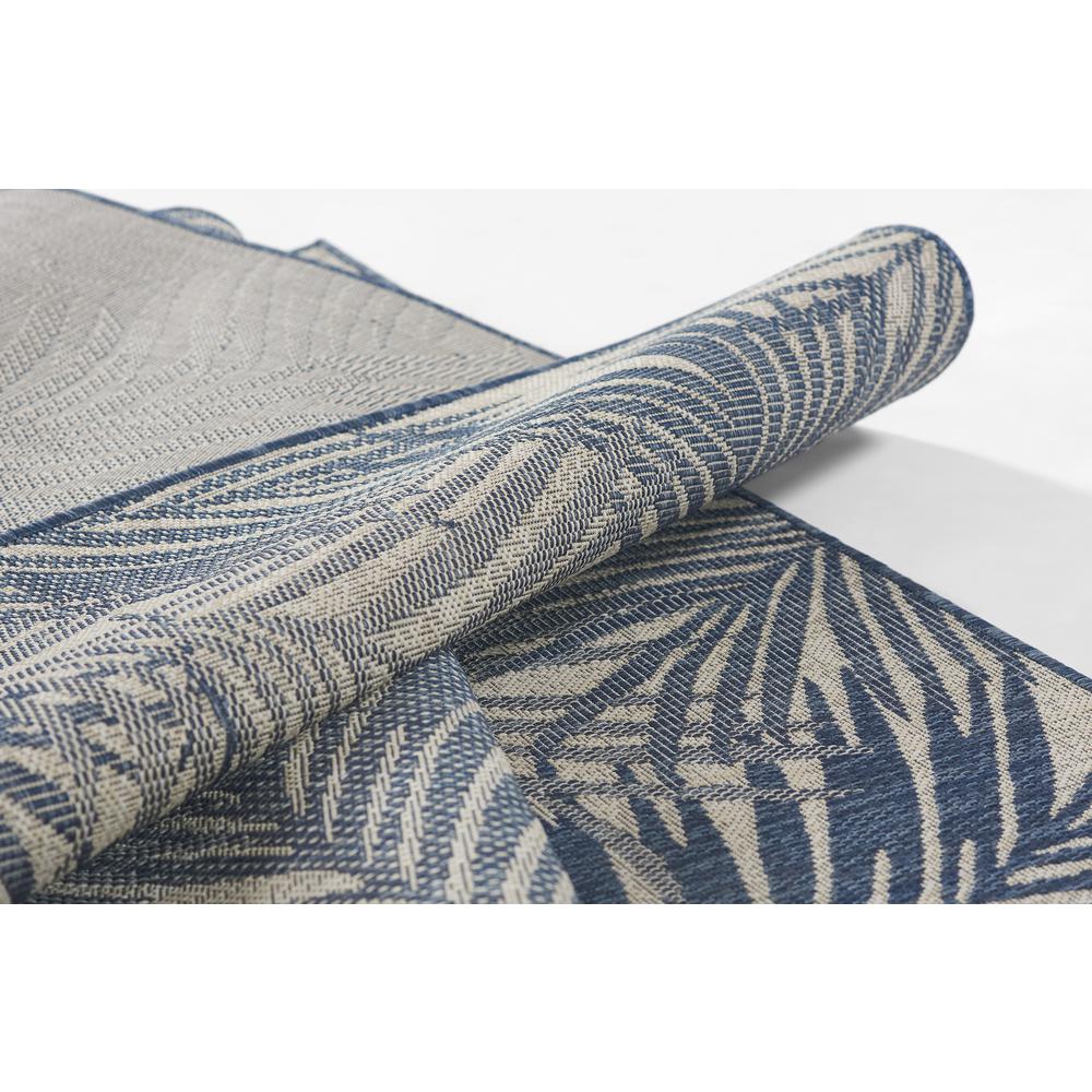 Transitional Rectangle Area Rug, Blue, 4'1" X 6'. Picture 7