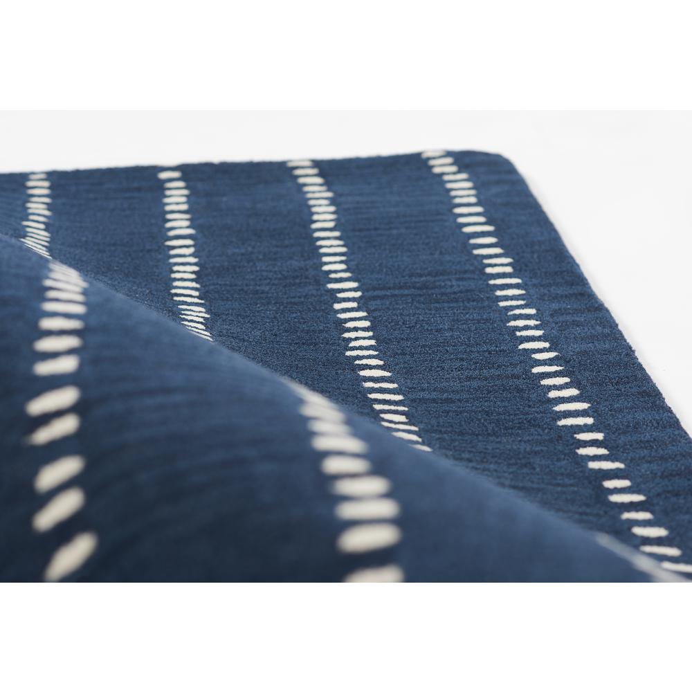 Contemporary Rectangle Area Rug, Navy, 5' X 8'. Picture 8