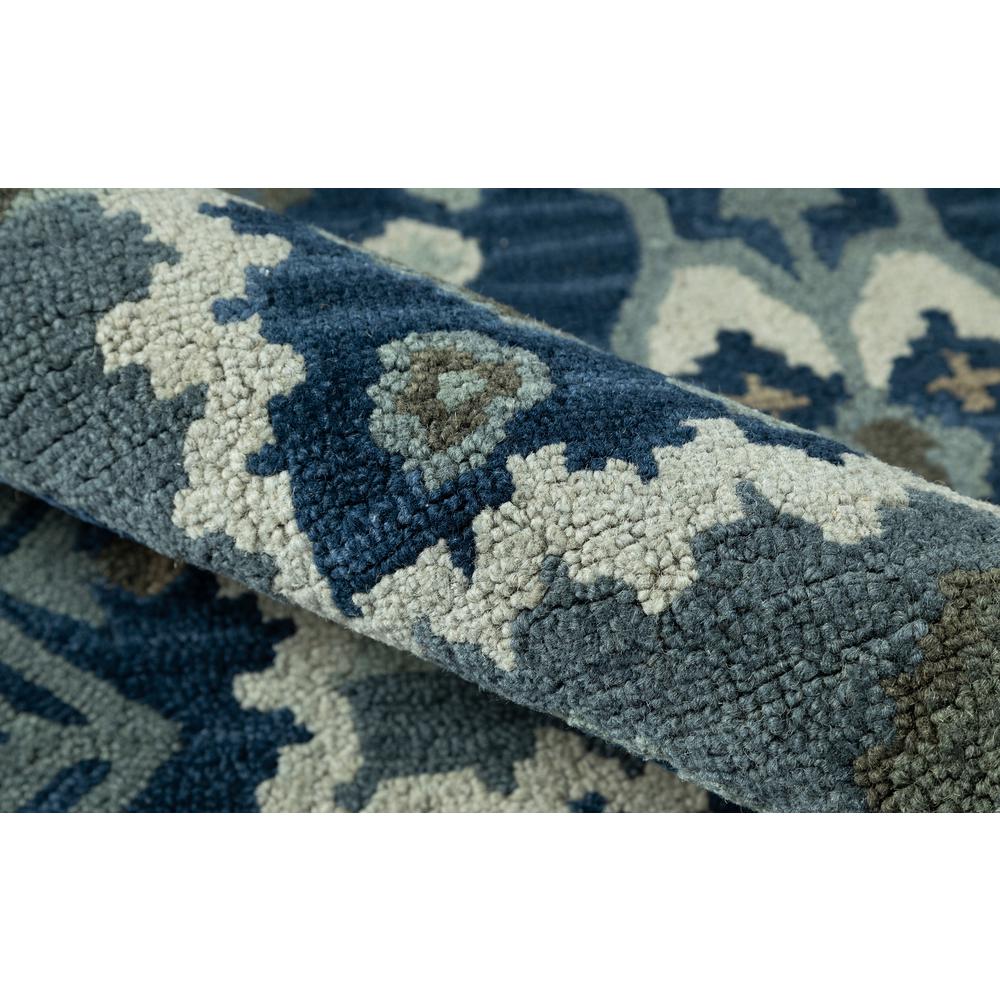 Traditional Rectangle Area Rug, Blue, 5' X 8'. Picture 3
