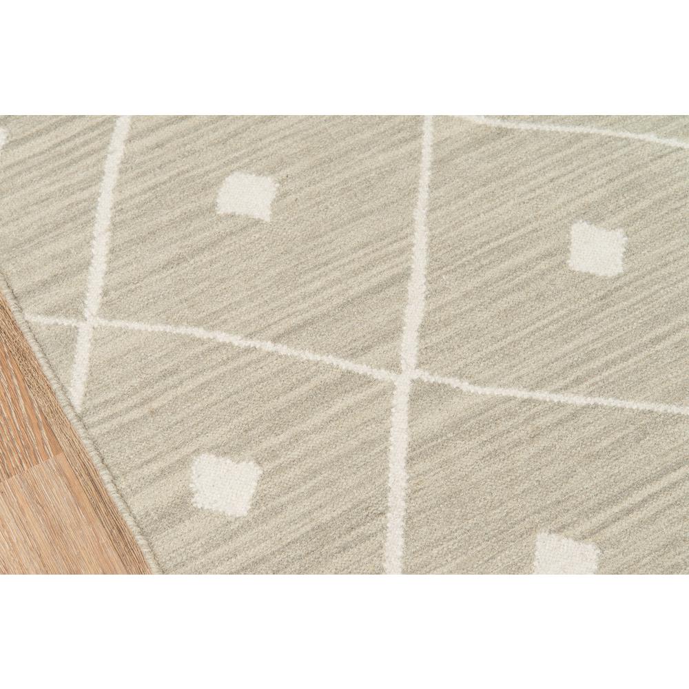 Contemporary Rectangle Area Rug, Sage, 5' X 7'6". Picture 3