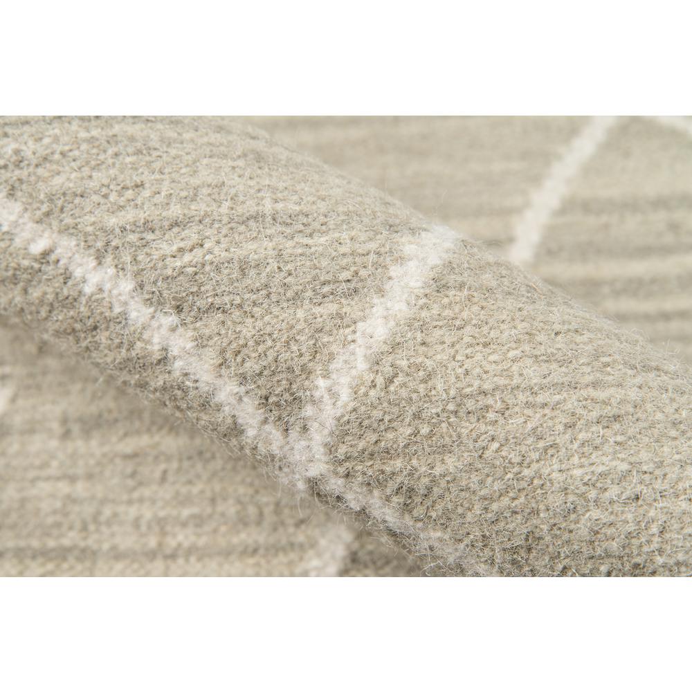 Contemporary Rectangle Area Rug, Sage, 5' X 7'6". Picture 4