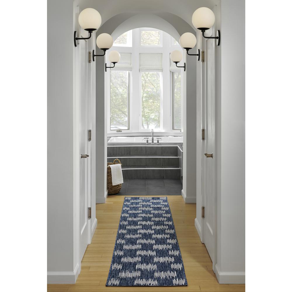 Transitional Runner Area Rug, Blue, 2'7" X 7'6" Runner. Picture 9