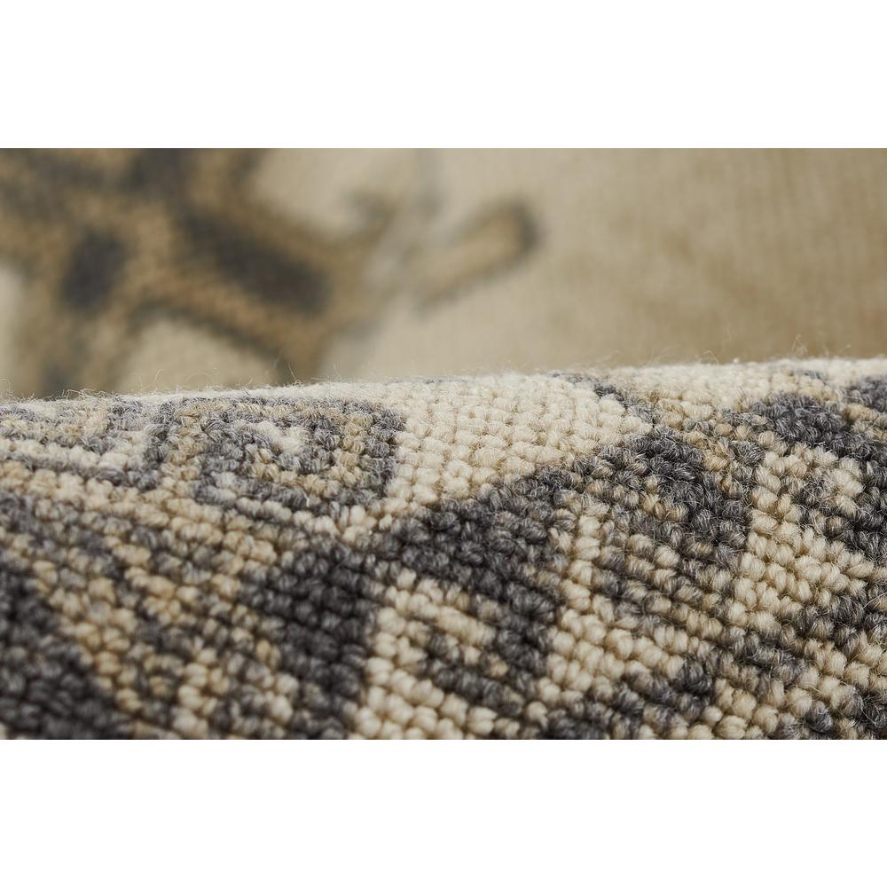 Traditional Rectangle Area Rug, Charcoal, 6'6" X 9'. Picture 4