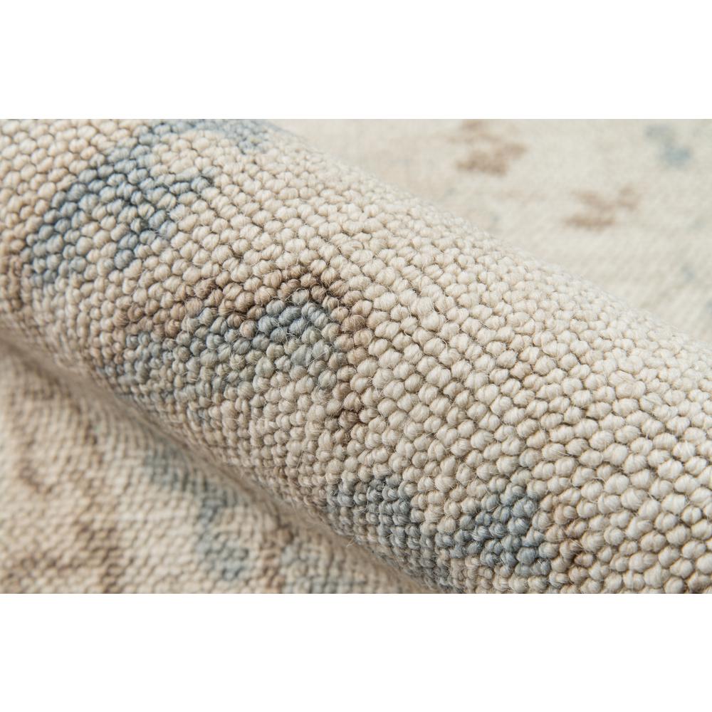 Traditional Rectangle Area Rug, Beige, 6'6" X 9'. Picture 4