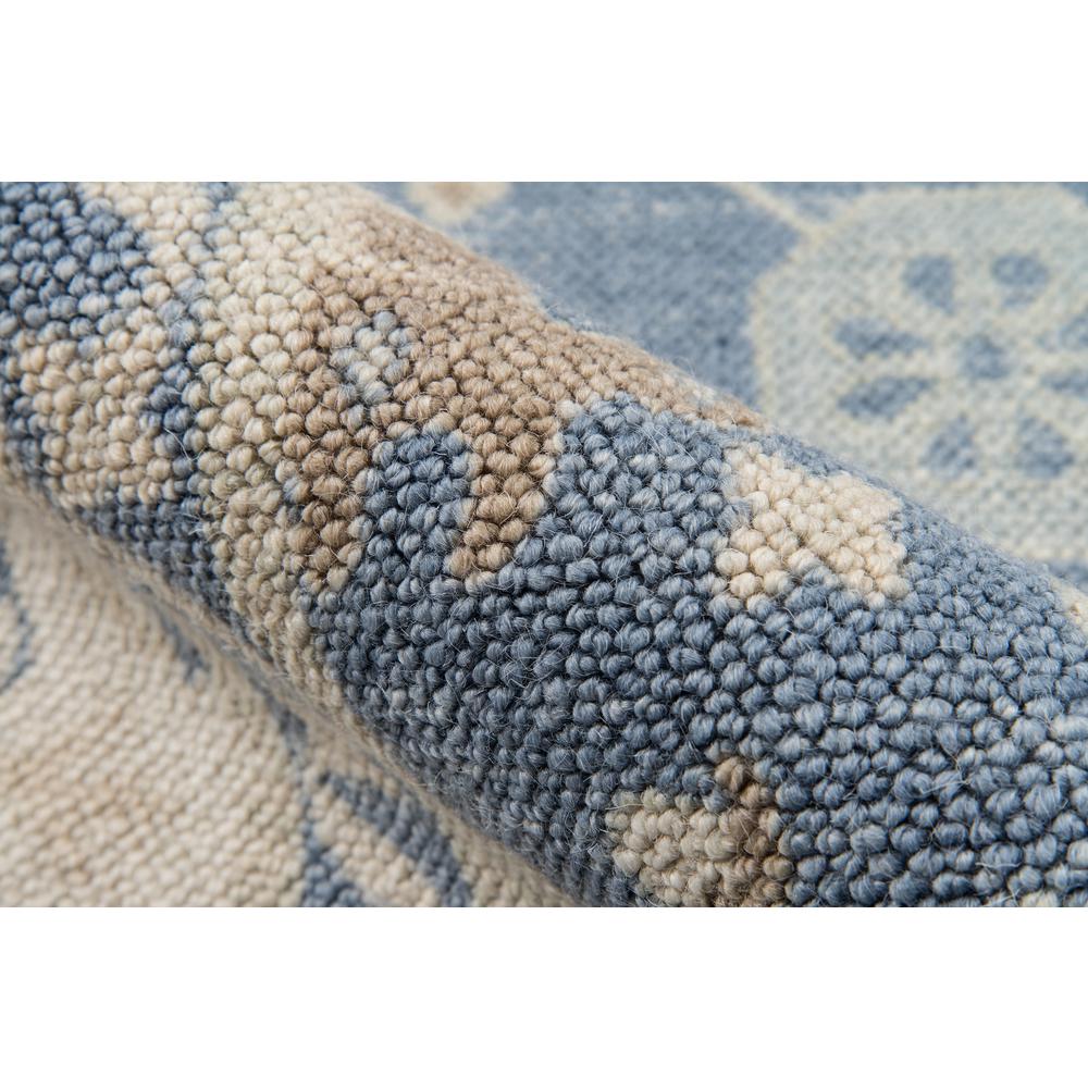 Traditional Rectangle Area Rug, Light Blue, 6'6" X 9'. Picture 4