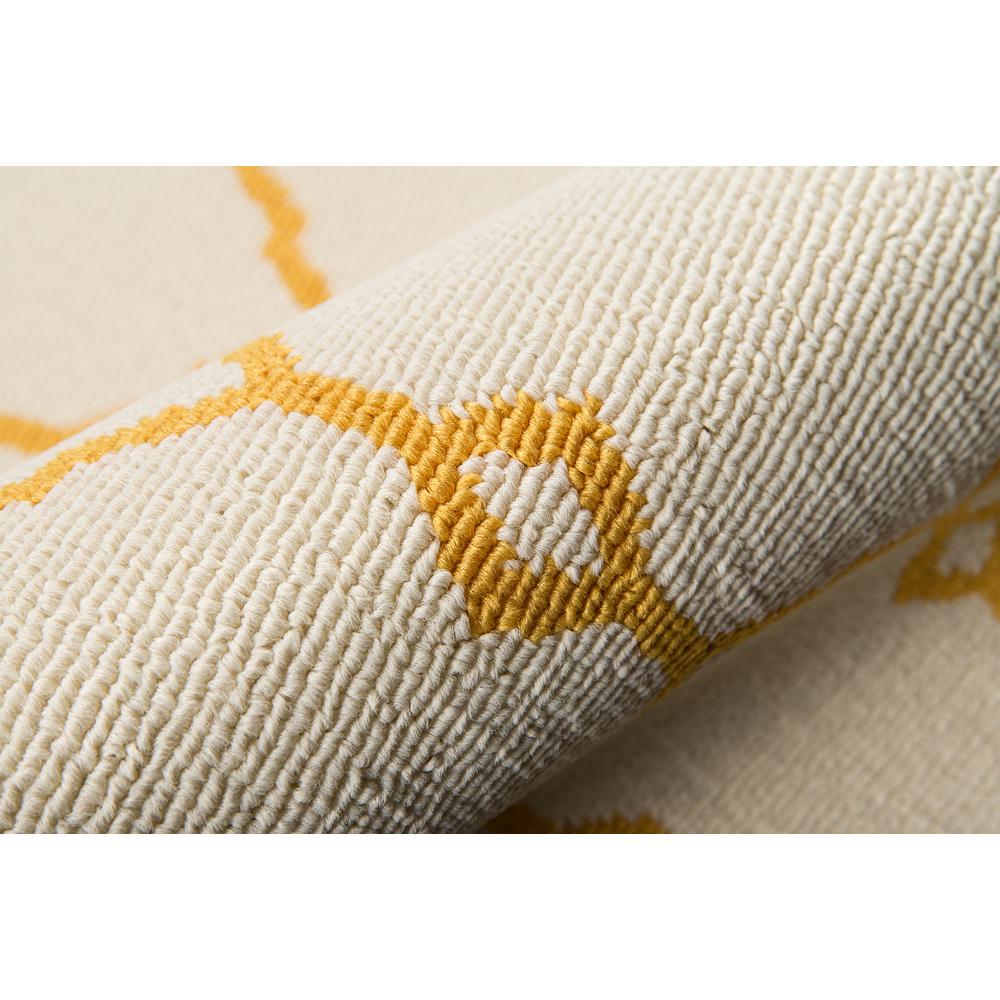 Contemporary Rectangle Area Rug, Yellow, 5'3" X 7'6". Picture 4