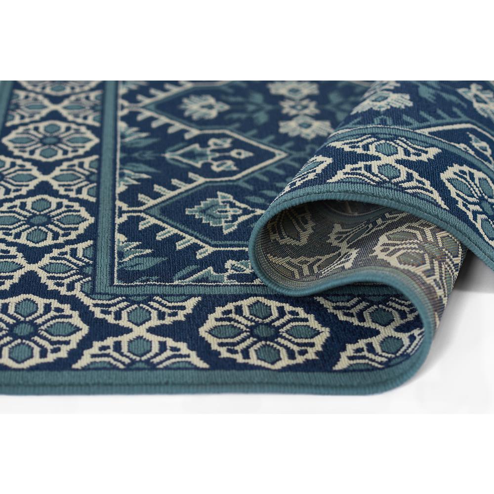 Transitional Rectangle Area Rug, Navy, 5'3" X 7'6". Picture 8