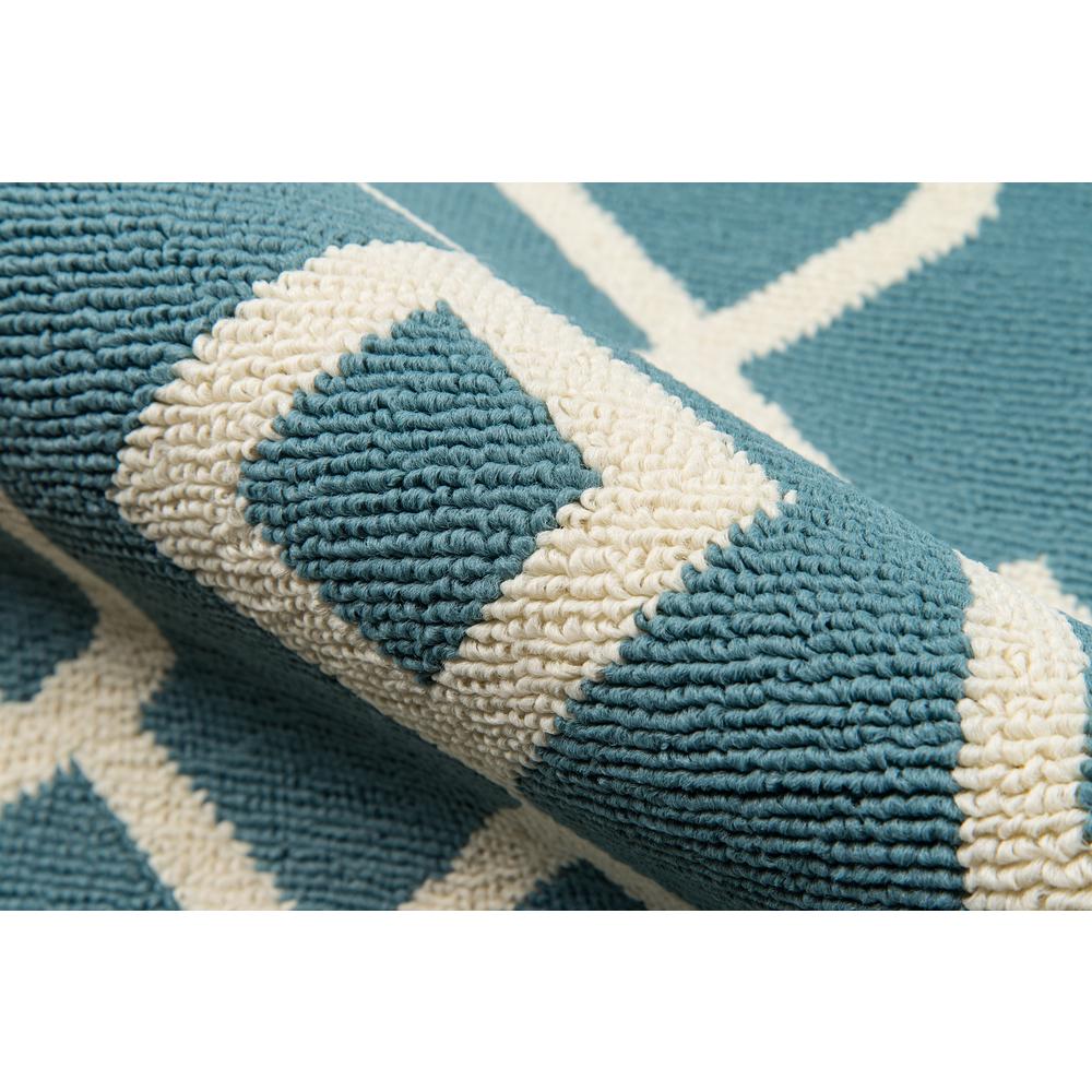 Contemporary Rectangle Area Rug, Blue, 5'3" X 7'6". Picture 4