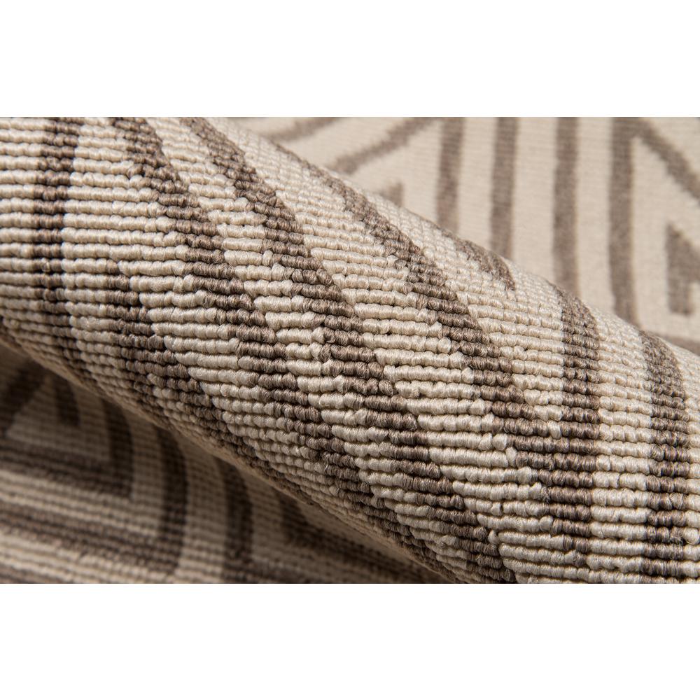 Contemporary Rectangle Area Rug, Taupe, 5'3" X 7'6". Picture 4