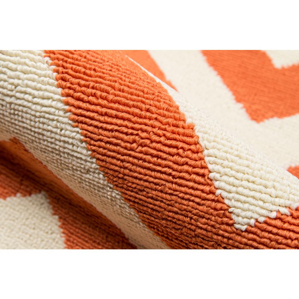 Contemporary Rectangle Area Rug, Orange, 5'3" X 7'6". Picture 4