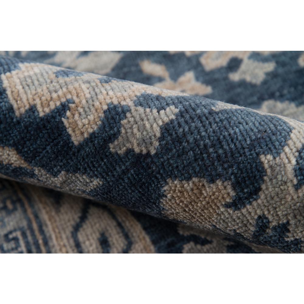 Traditional Rectangle Area Rug, Blue, 8'6" X 11'6". Picture 4