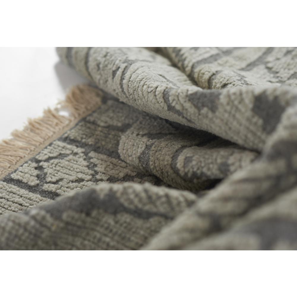 Traditional Rectangle Area Rug, Grey, 5' X 8'. Picture 8