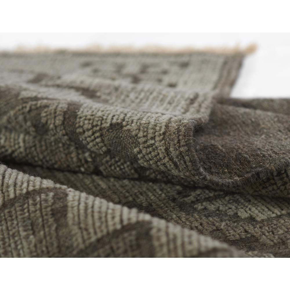 Traditional Rectangle Area Rug, Natural, 5' X 8'. Picture 8