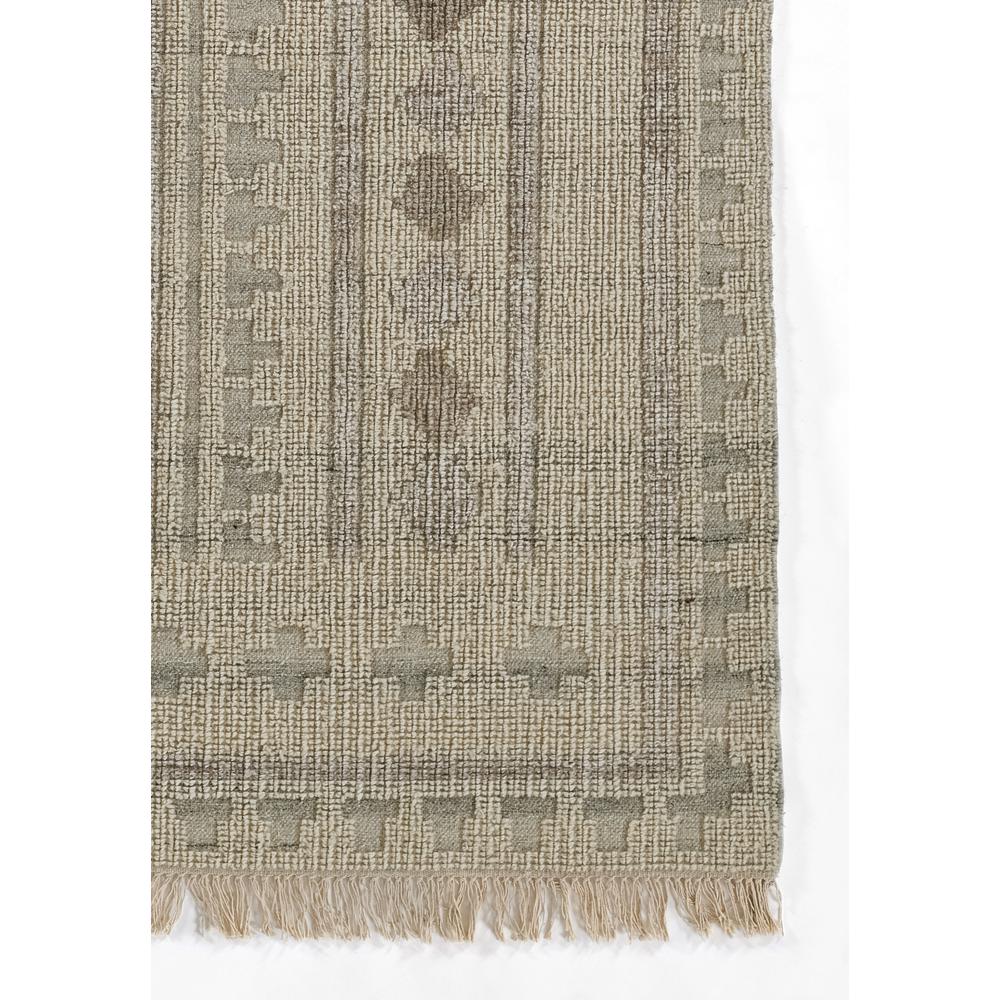 Traditional Rectangle Area Rug, Ivory, 5' X 8'. Picture 2