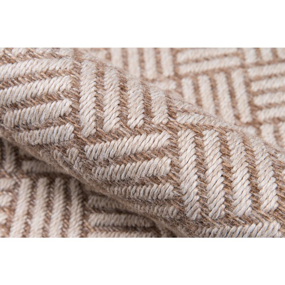 Contemporary Rectangle Area Rug, Tan, 3'11" X 5'7". Picture 4