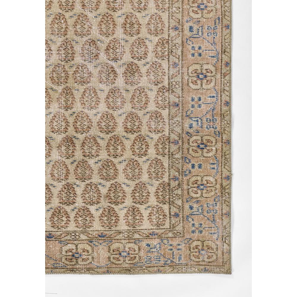 Traditional Rectangle Area Rug, Blush, 5' X 7'6". Picture 2
