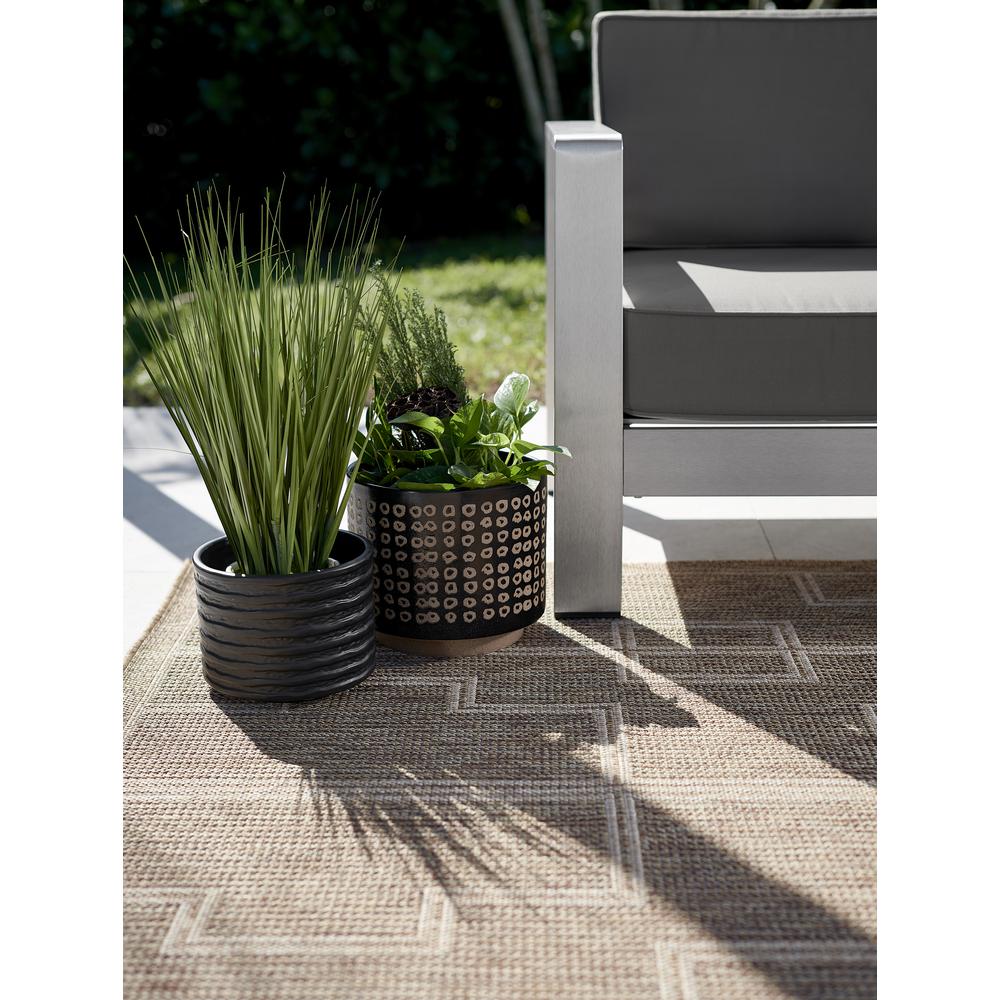 Transitional Rectangle Area Rug, Natural, 5'3" X 7'. Picture 14