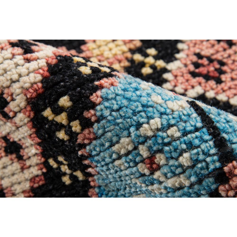 Traditional Rectangle Area Rug, Black, 8' X 11'. Picture 4
