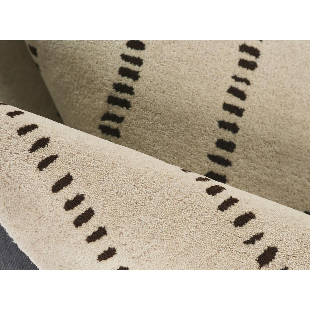 Contemporary Rectangle Area Rug, Ivory, 8' X 10'. Picture 6
