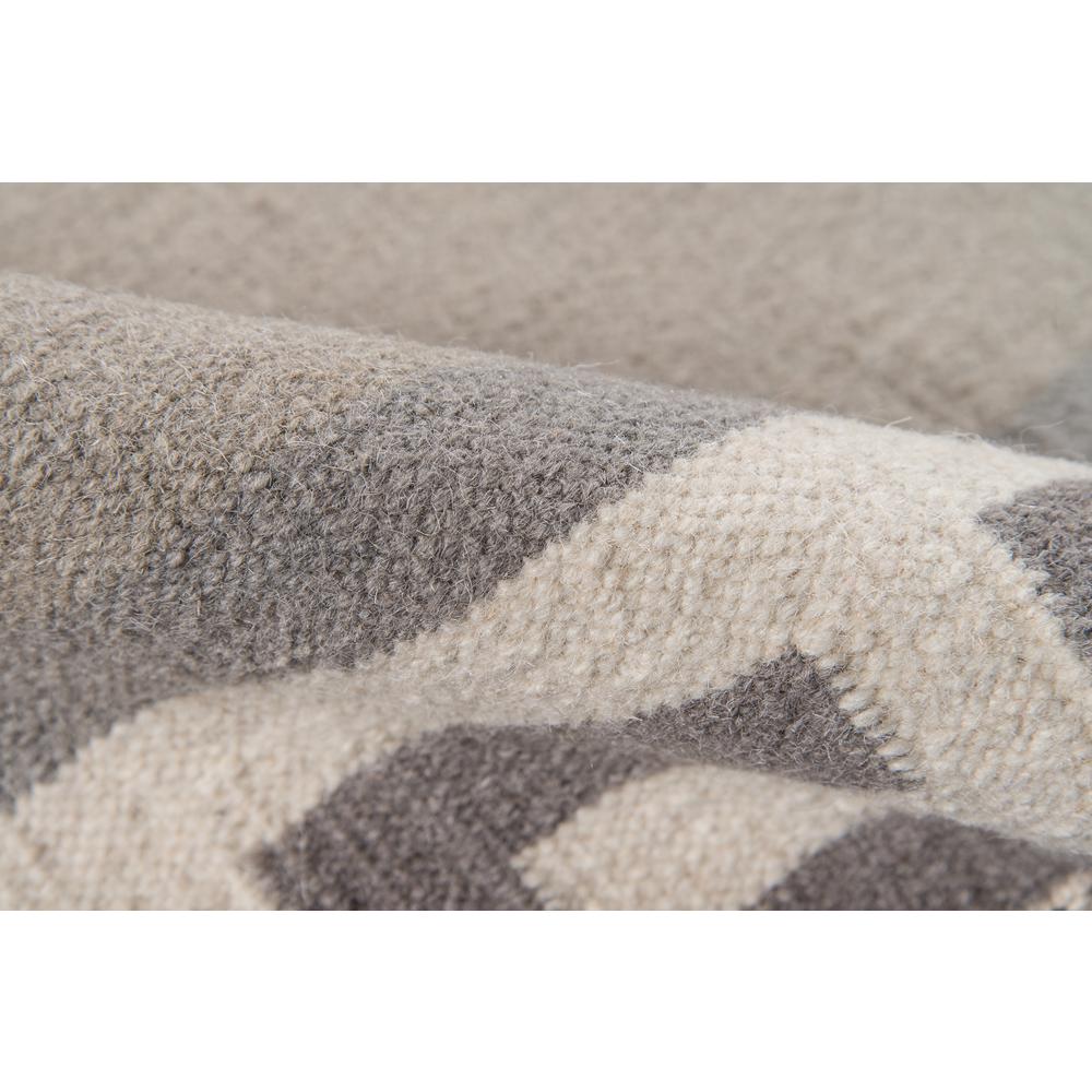 Contemporary Rectangle Area Rug, Grey, 7'6" X 9'6". Picture 4