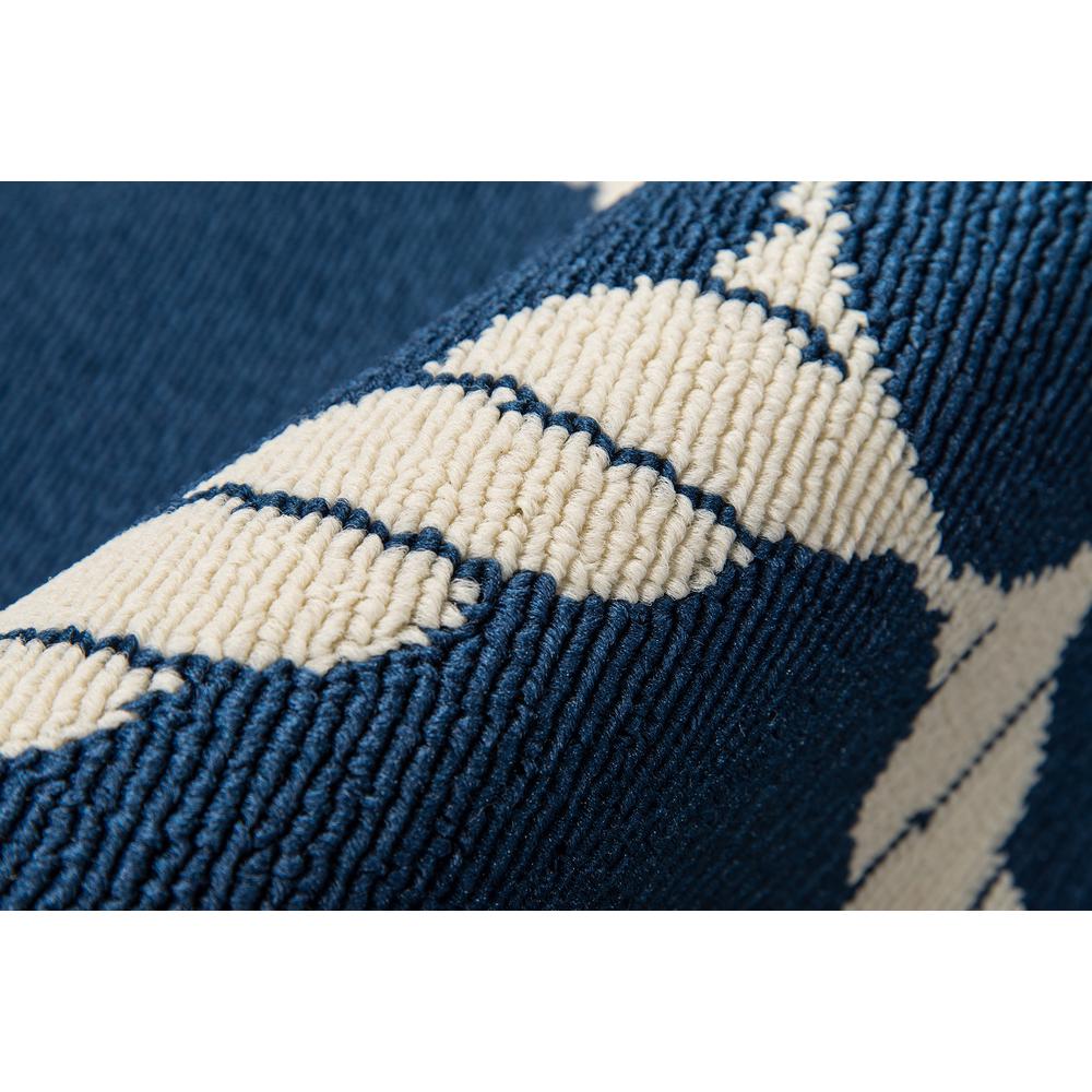 Contemporary Rectangle Area Rug, Navy, 6'7" X 9'6". Picture 4