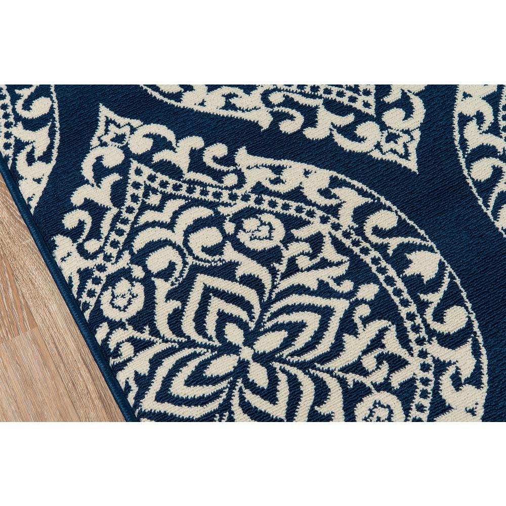 Contemporary Rectangle Area Rug, Navy, 6'7" X 9'6". Picture 3