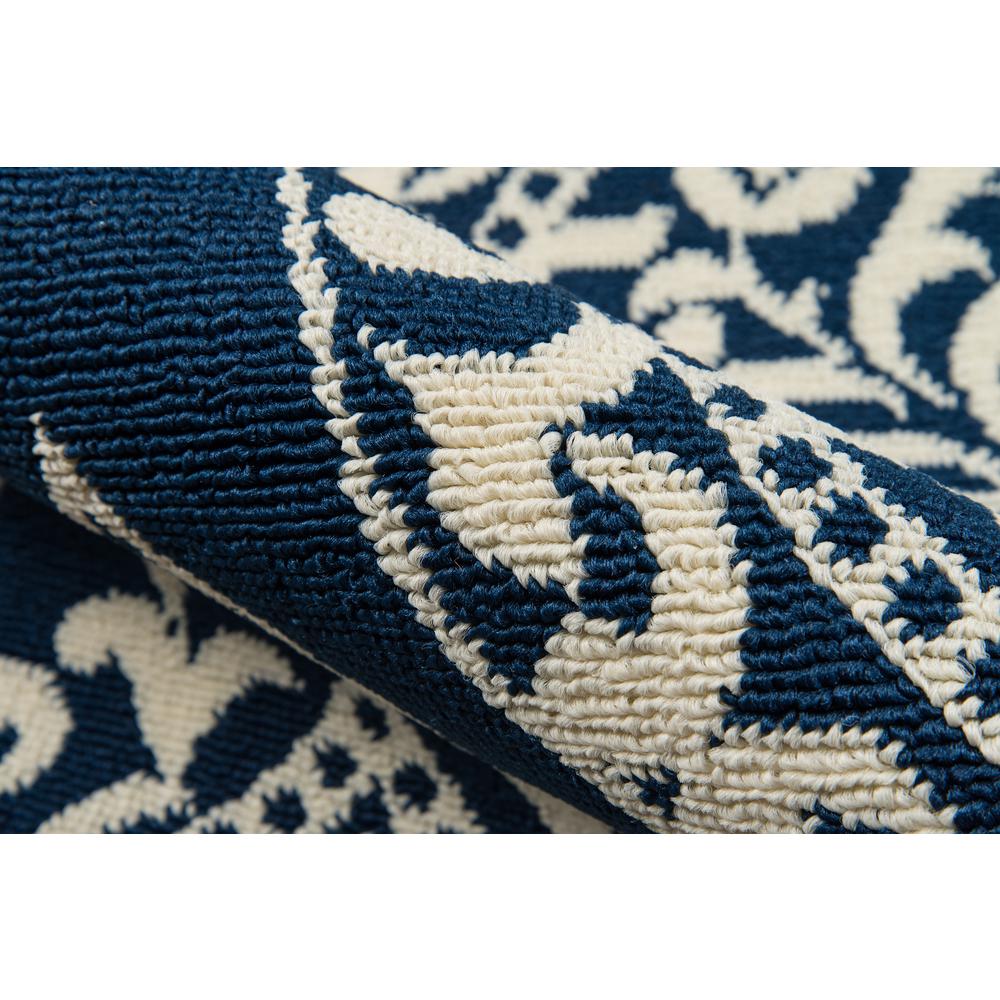Contemporary Rectangle Area Rug, Navy, 6'7" X 9'6". Picture 4