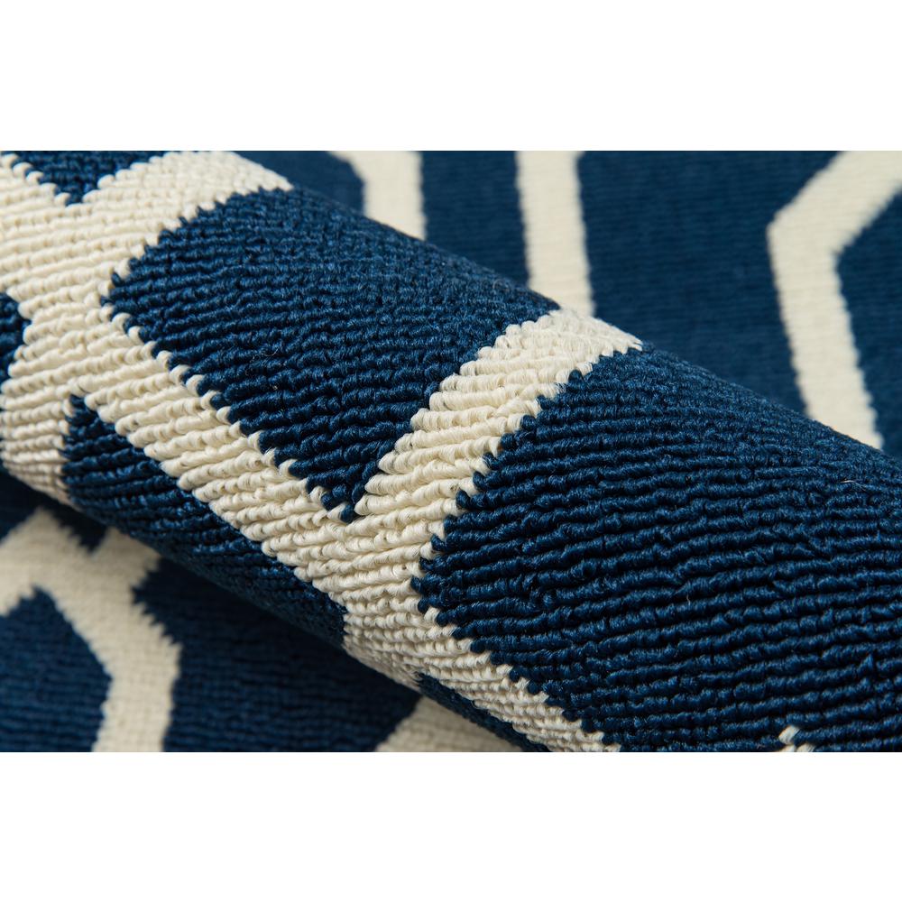 Contemporary Rectangle Area Rug, Navy, 6'7" X 9'6". Picture 4