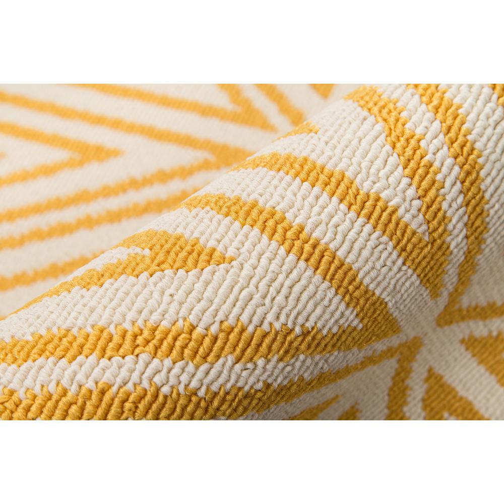 Contemporary Rectangle Area Rug, Yellow, 6'7" X 9'6". Picture 4