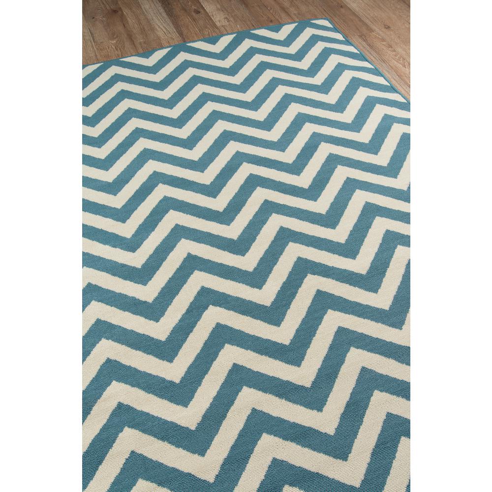 Contemporary Rectangle Area Rug, Blue, 6'7" X 9'6". Picture 2