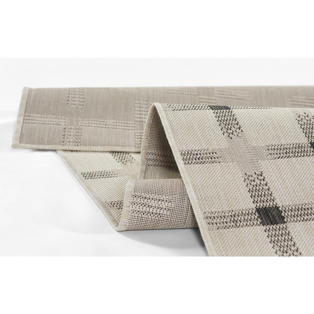 Contemporary Rectangle Area Rug, Ivory, 6'6" X 9'. Picture 7