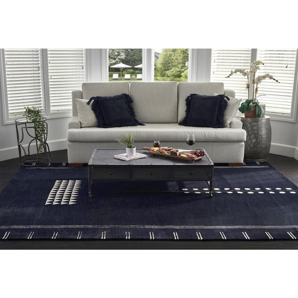 Contemporary Rectangle Area Rug, Navy, 9' X 12'. Picture 11