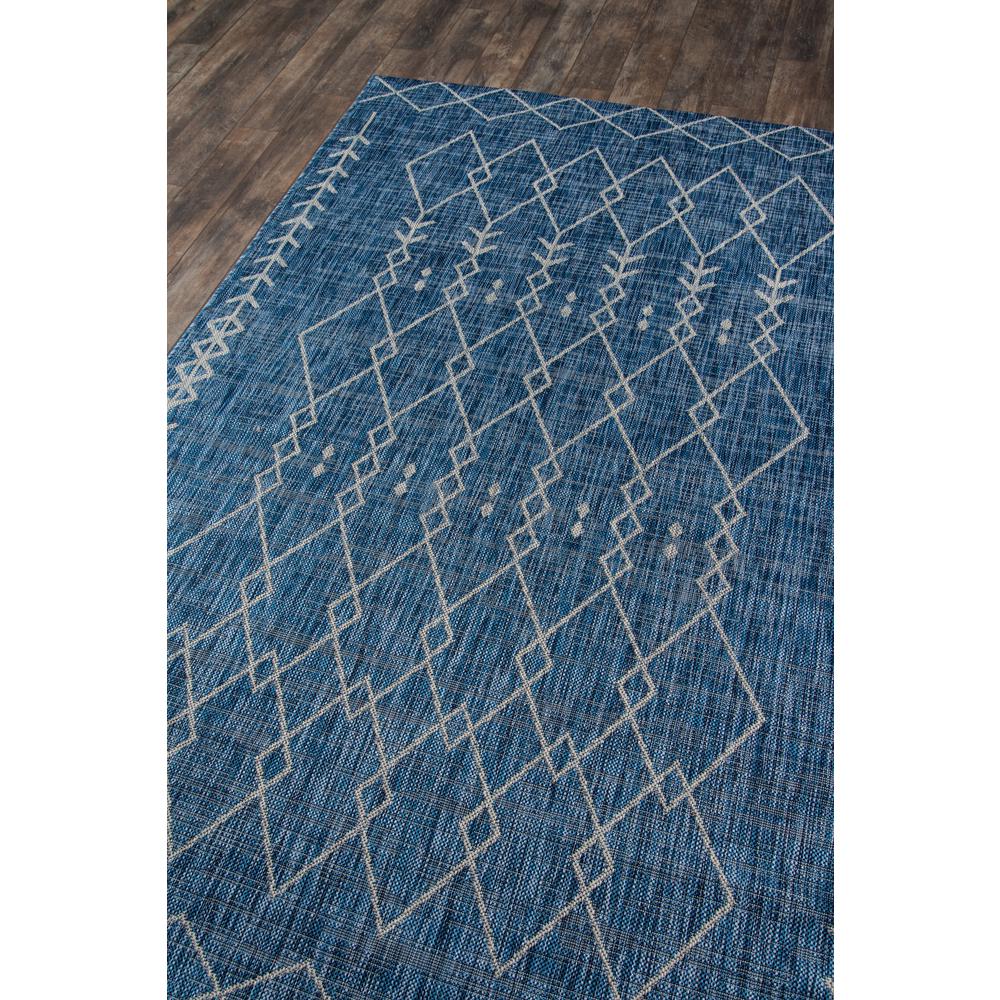 Contemporary Rectangle Area Rug, Blue, 6'7" X 9'6". Picture 2